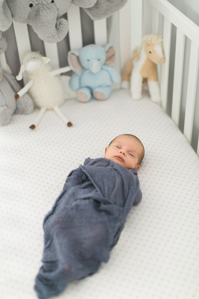 Lifestyle At-Home Newborn Session // Bay Area Family Photographer // Olivia Richards Photography